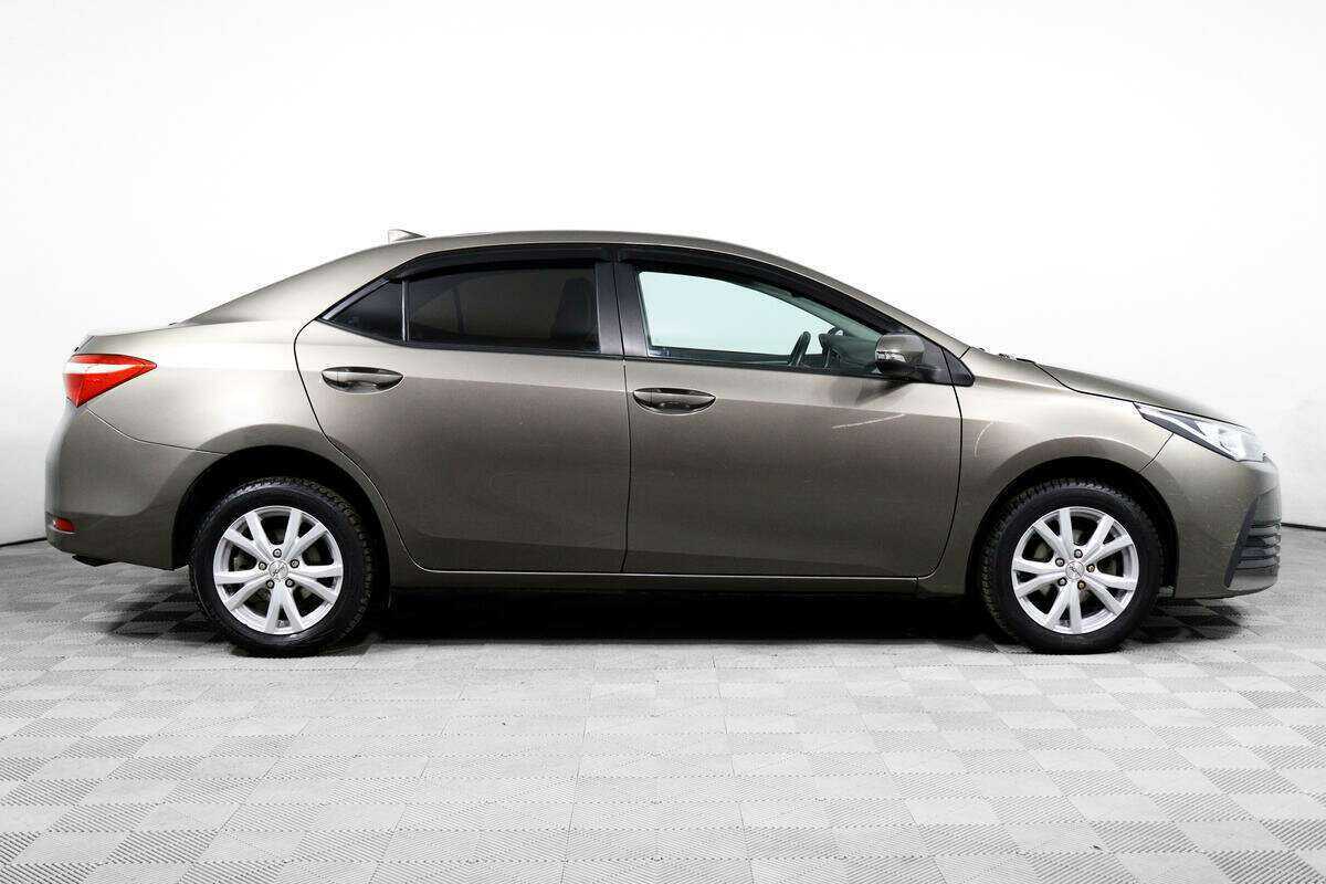 Toyota Corolla, 2017 - фото №4