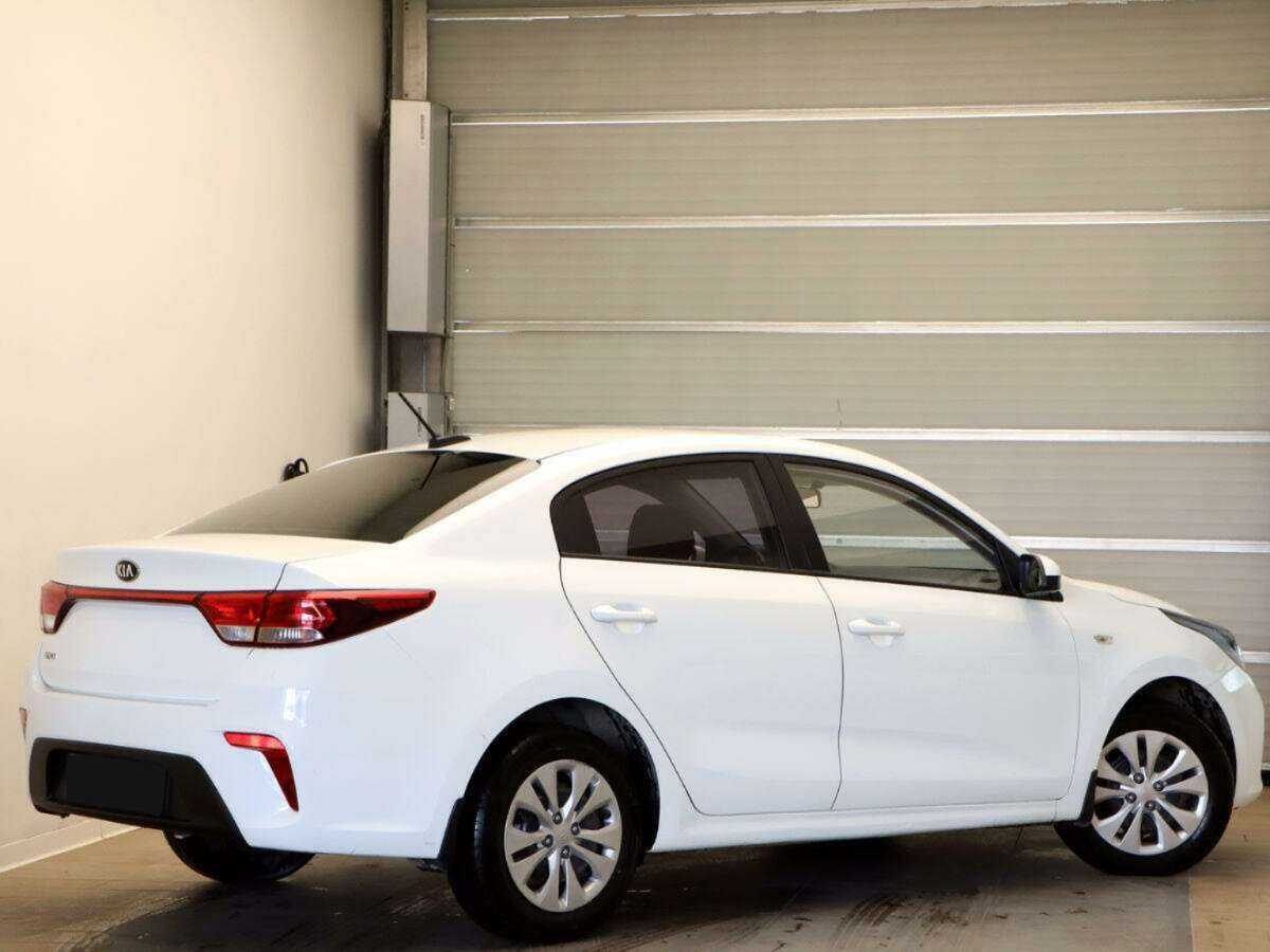 Kia Rio, 2018 - фото №4