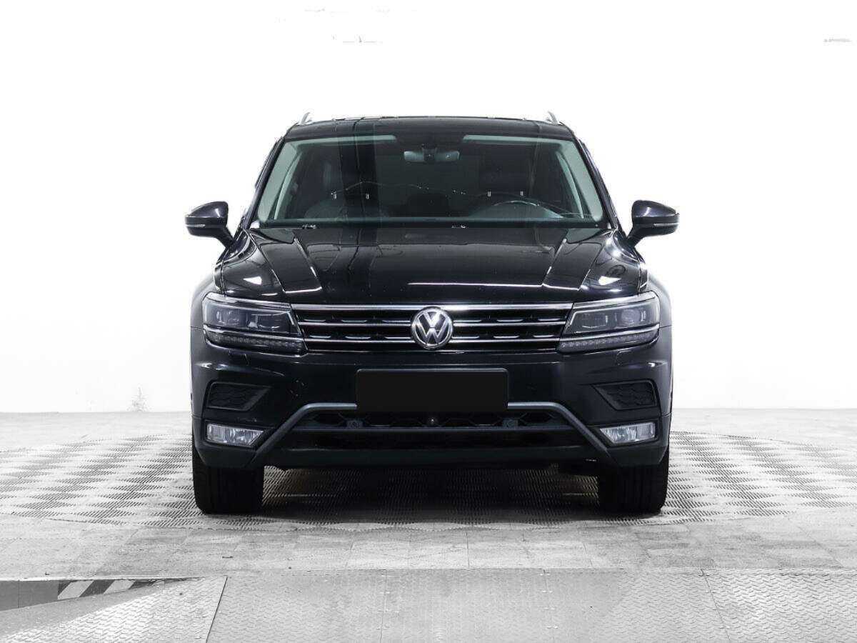 Volkswagen Tiguan, 2017 - фото №2