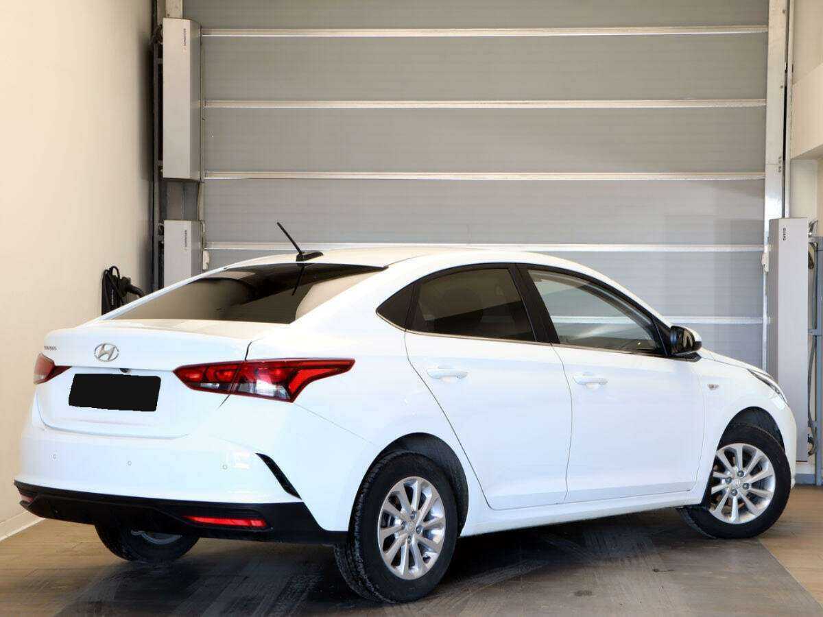 Hyundai Solaris, 2020 - фото №4