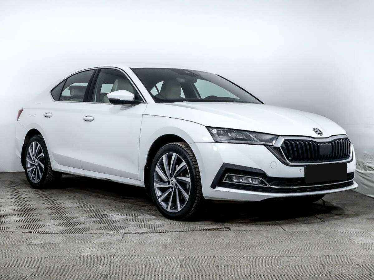 Skoda Octavia, 2021 - фото №3