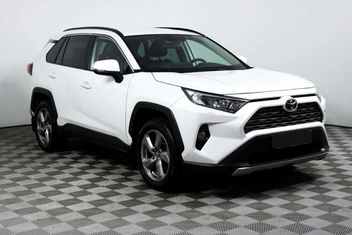 Toyota RAV4, 2020 - фото №3