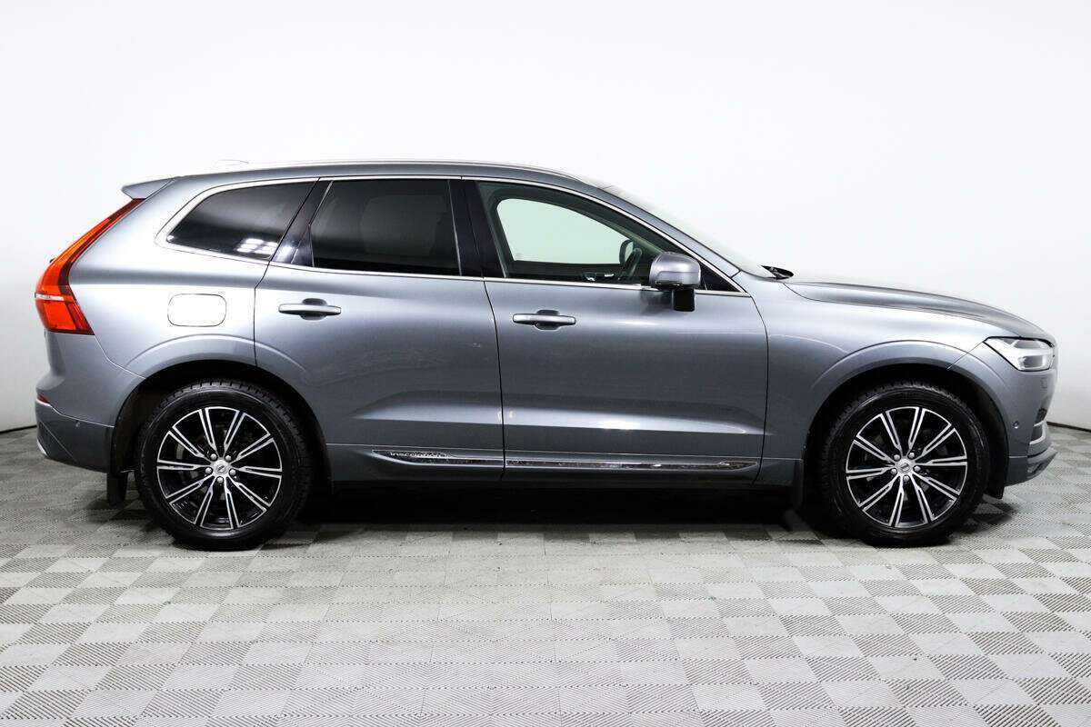 Volvo XC60, 2018 - фото №4