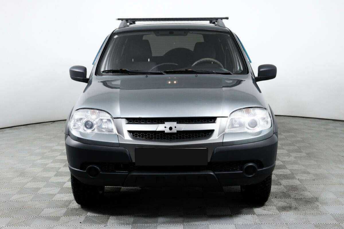 Chevrolet Niva, 2014 - фото №2