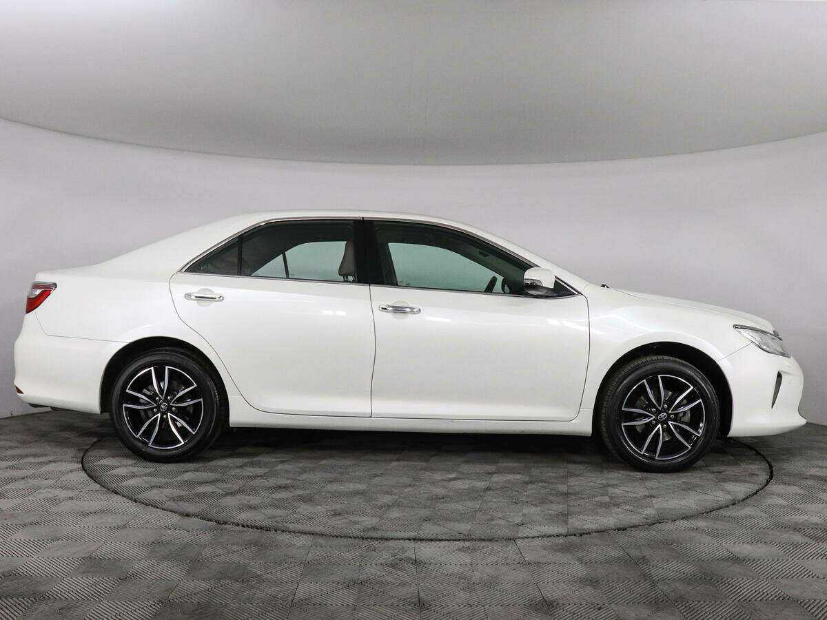 Toyota Camry, 2016 - фото №4