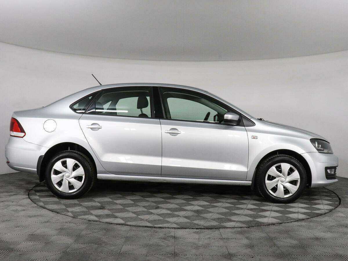Volkswagen Polo, 2016 - фото №4