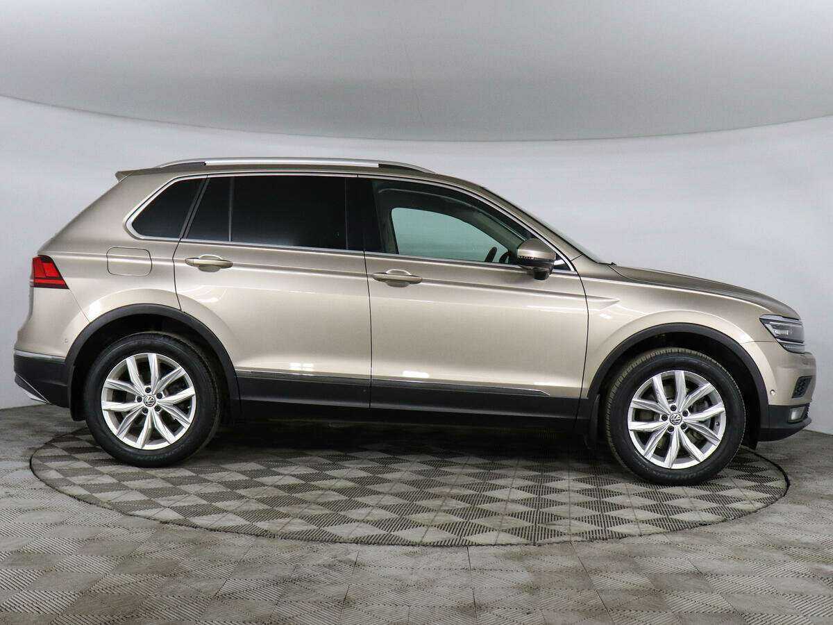 Volkswagen Tiguan, 2017 - фото №4