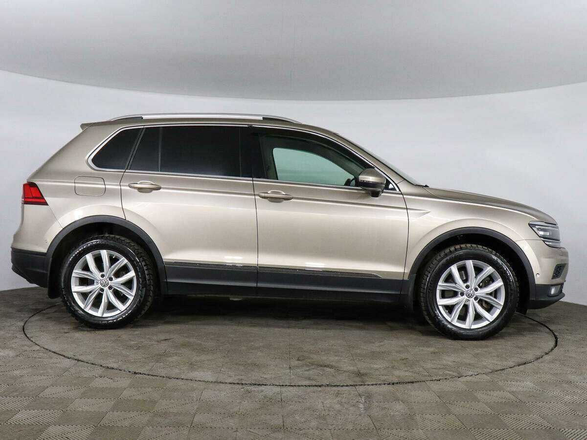 Volkswagen Tiguan, 2018 - фото №4