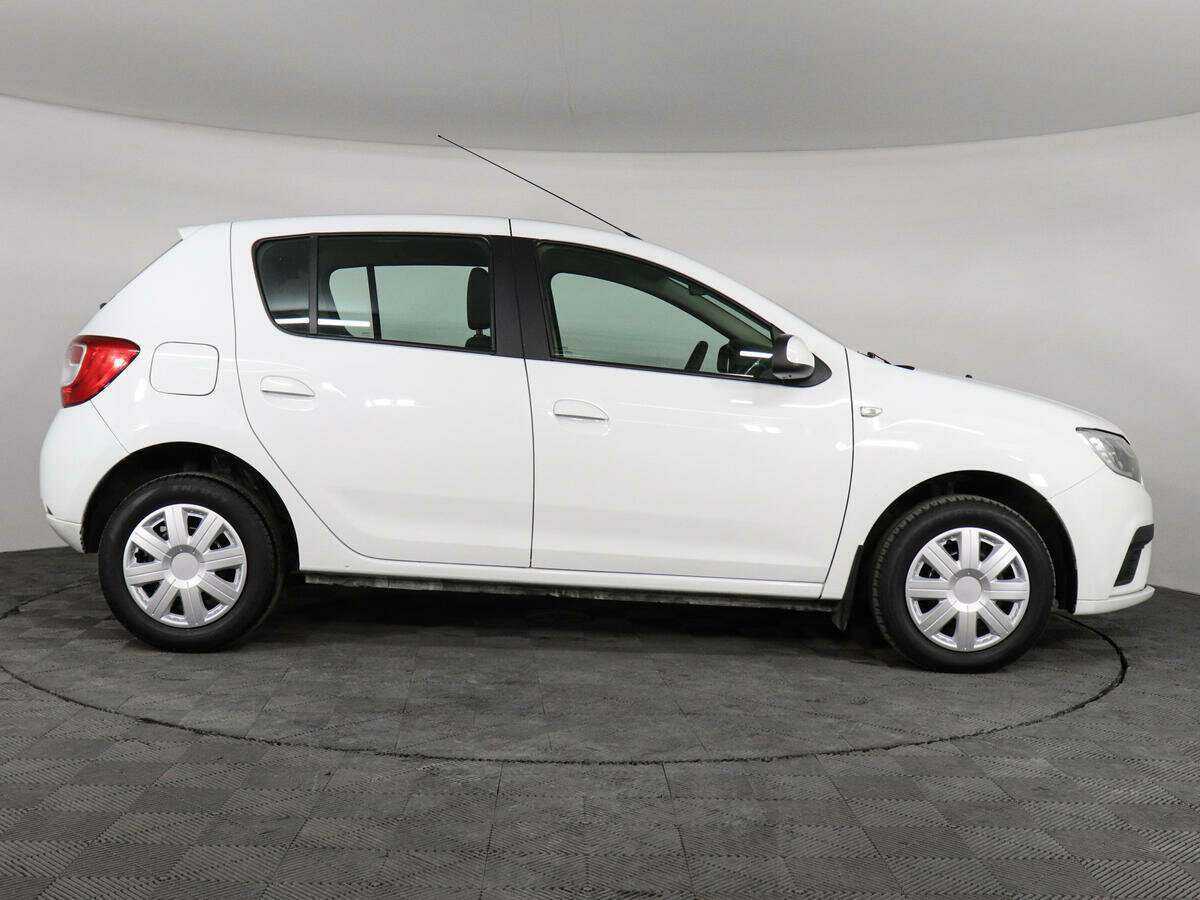 Renault Sandero, 2020 - фото №4