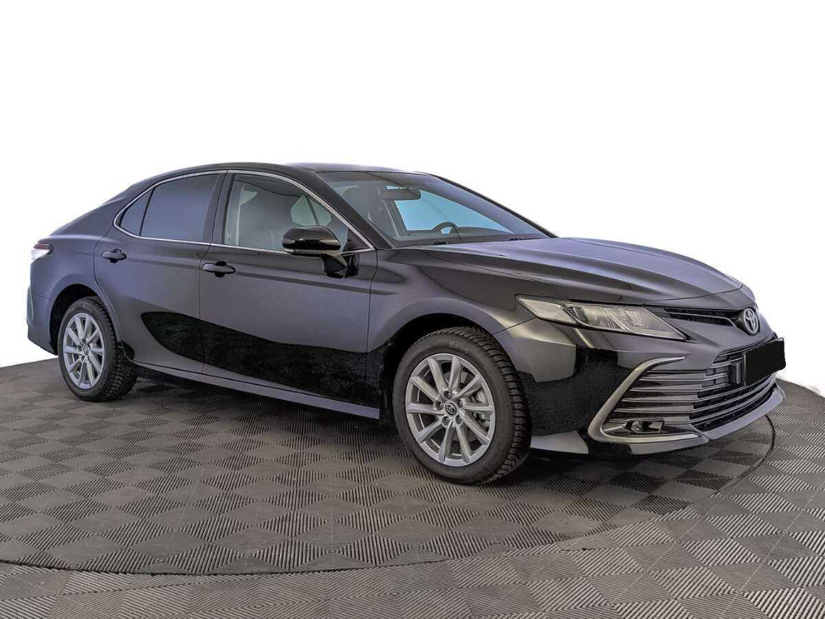 Toyota Camry, 2021 - фото №3