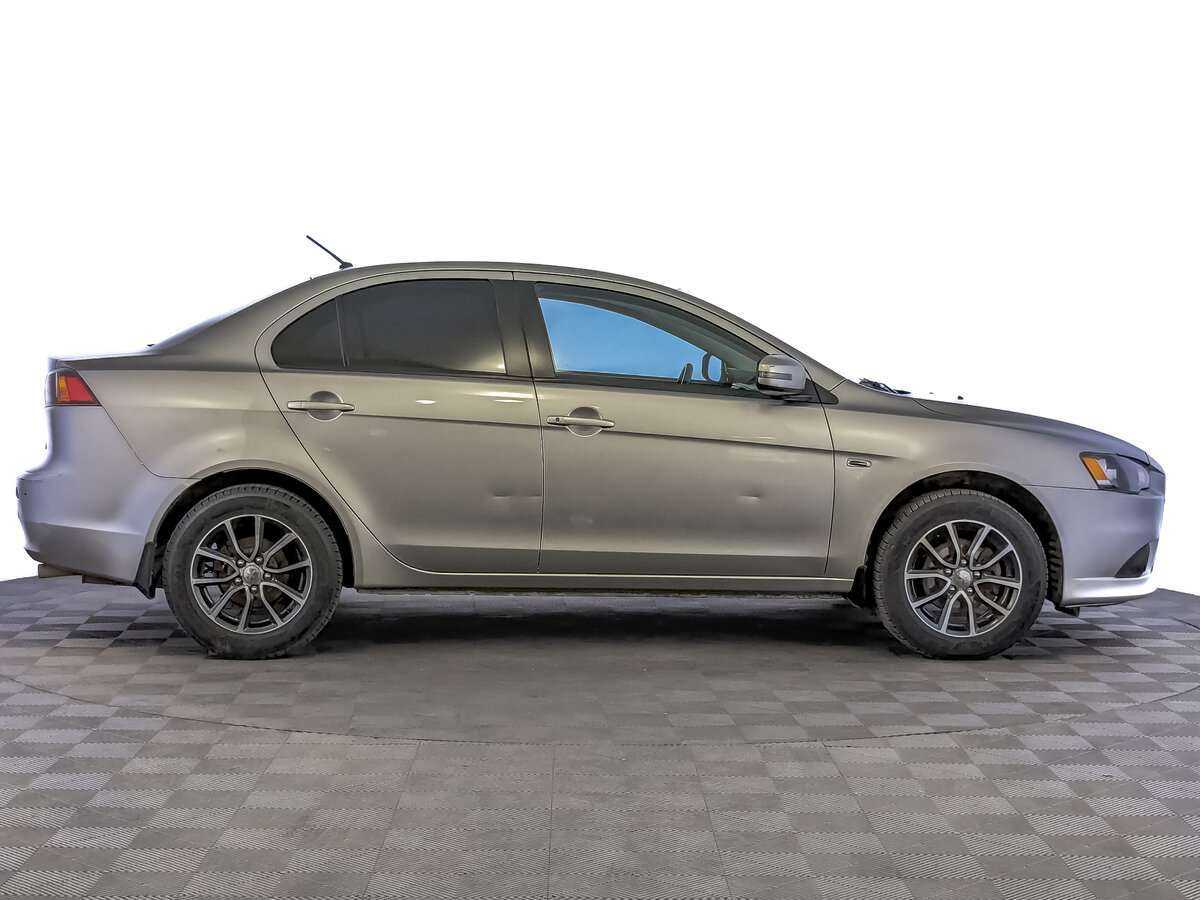 Mitsubishi Lancer, 2015 - фото №4