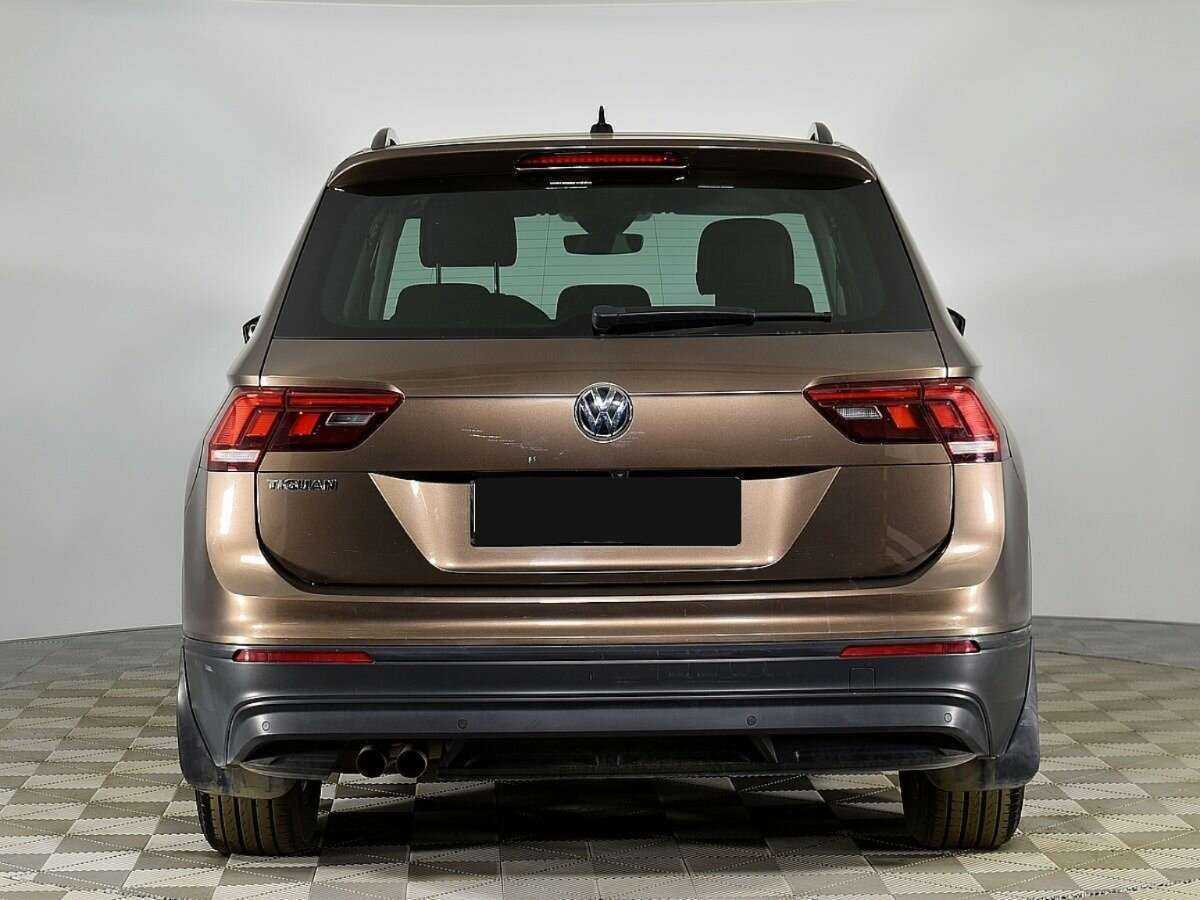 Volkswagen Tiguan, 2019 - фото №4