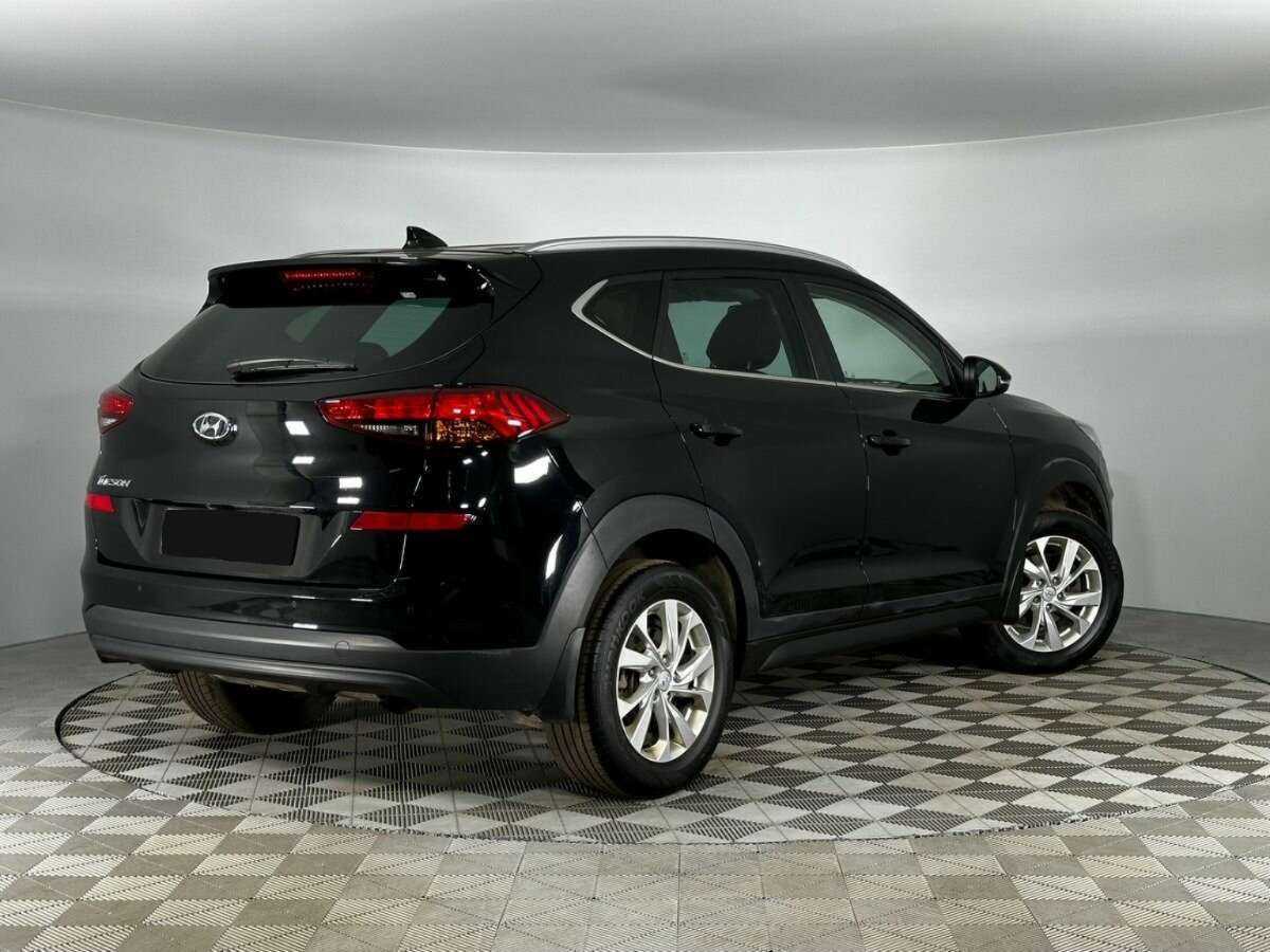 Hyundai Tucson, 2018 - фото №2
