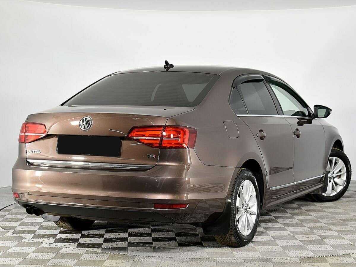 Volkswagen Jetta, 2017 - фото №2