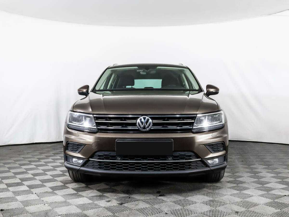 Volkswagen Tiguan, 2017 - фото №2