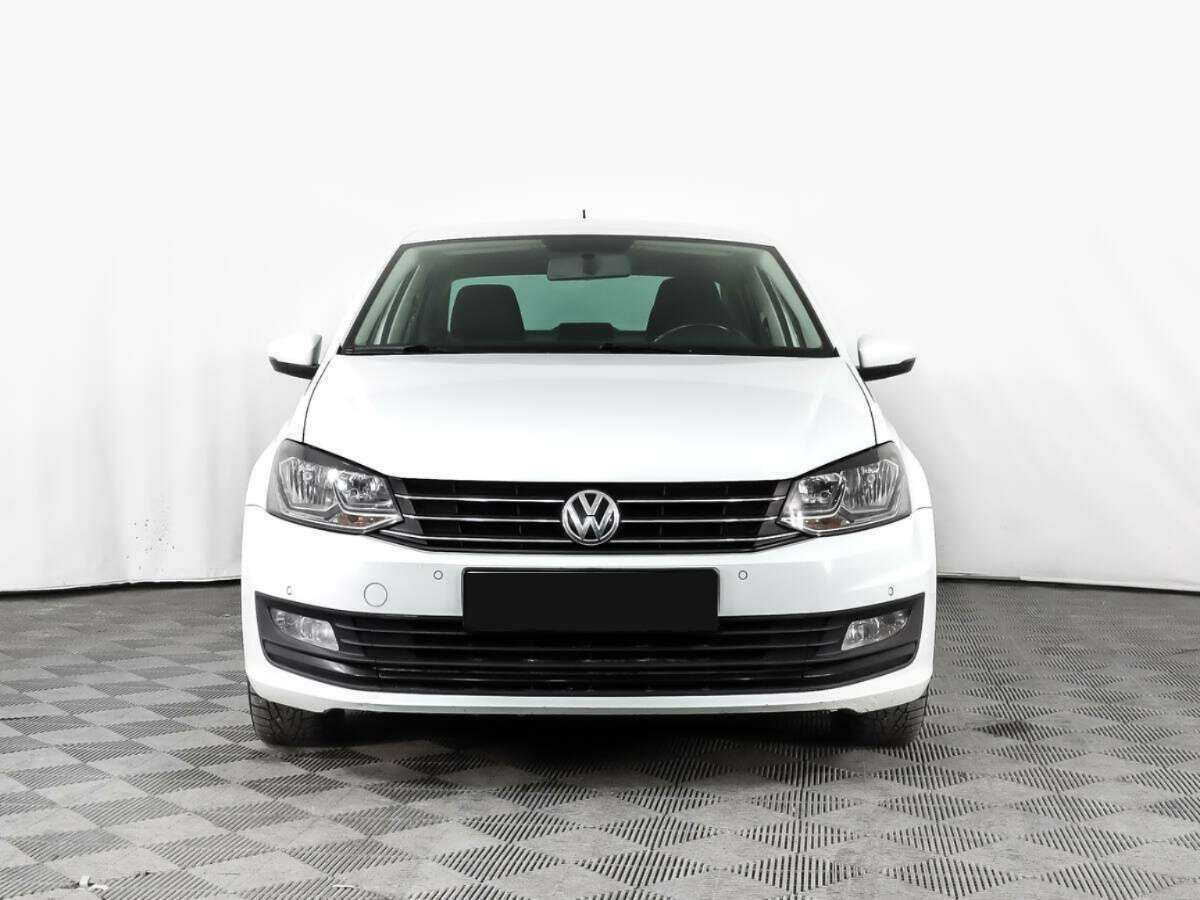 Volkswagen Polo, 2018 - фото №2