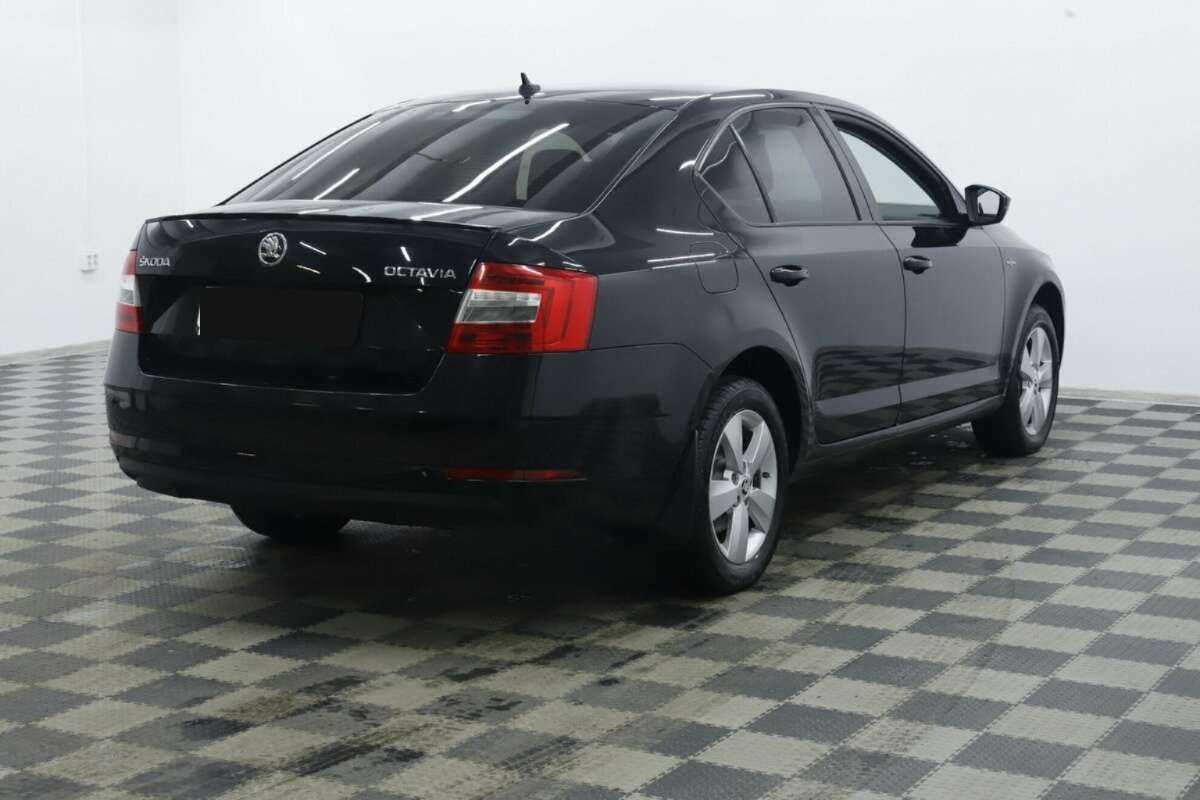 Skoda Octavia, 2019 - фото №4