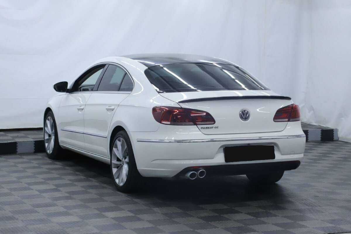 Volkswagen Passat CC, 2013 - фото №2