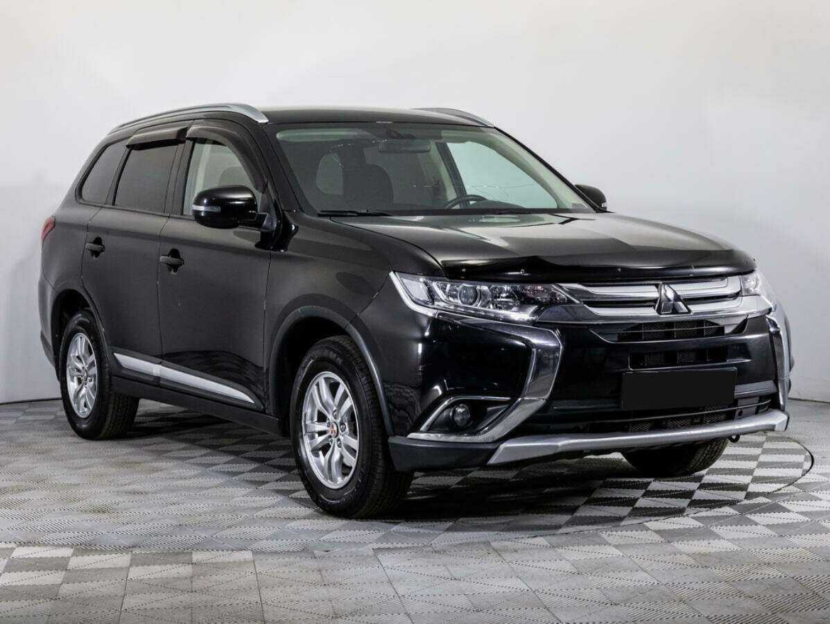 Mitsubishi Outlander, 2017 - фото №3