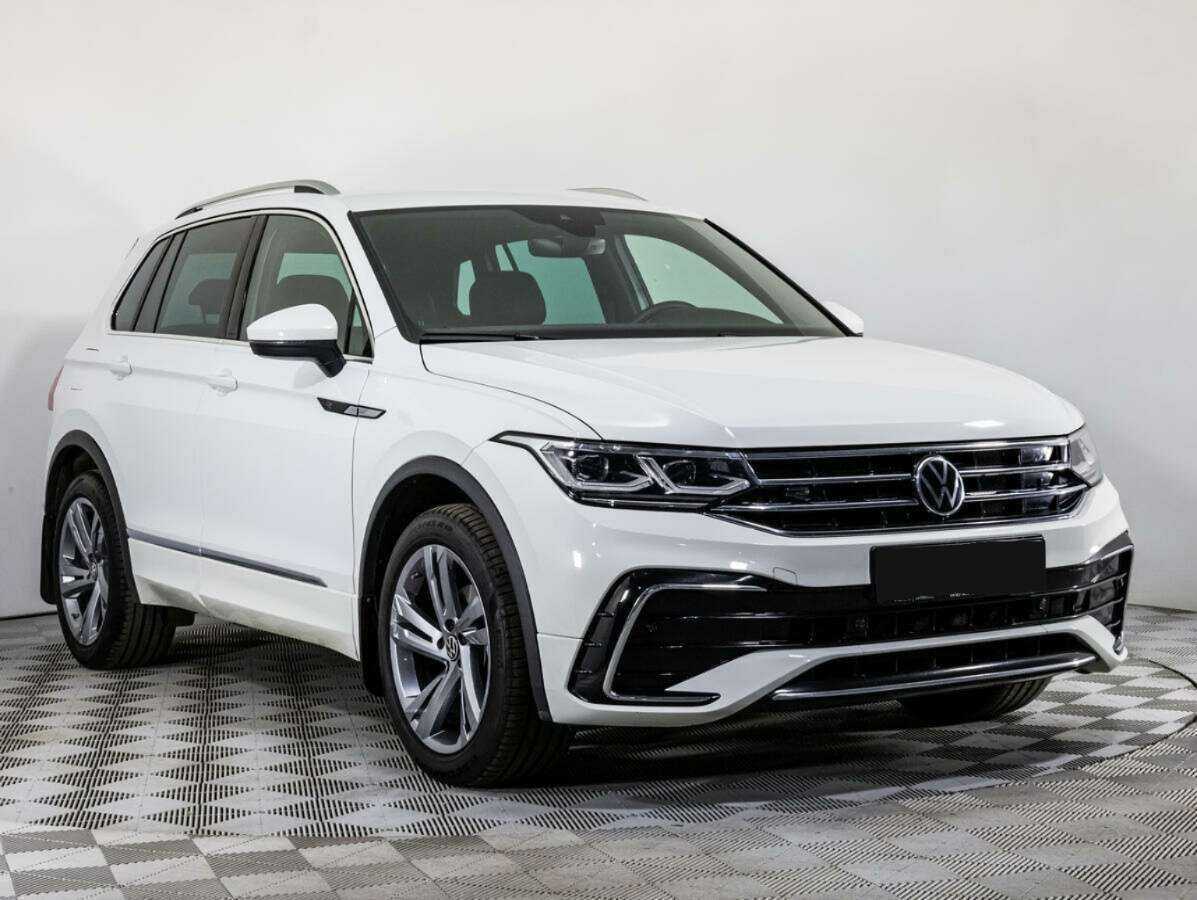 Volkswagen Tiguan, 2021 - фото №3