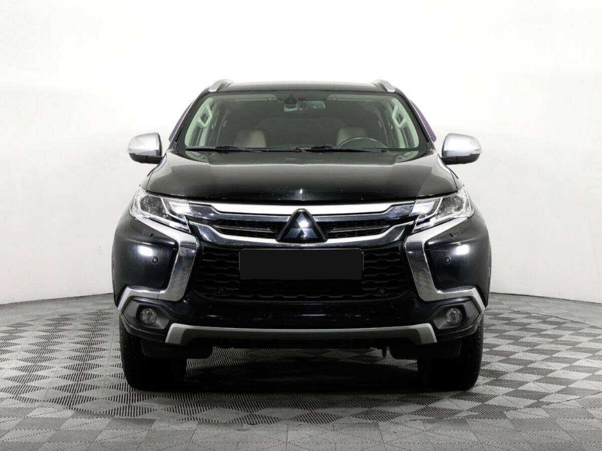 Mitsubishi Pajero Sport, 2017 - фото №2