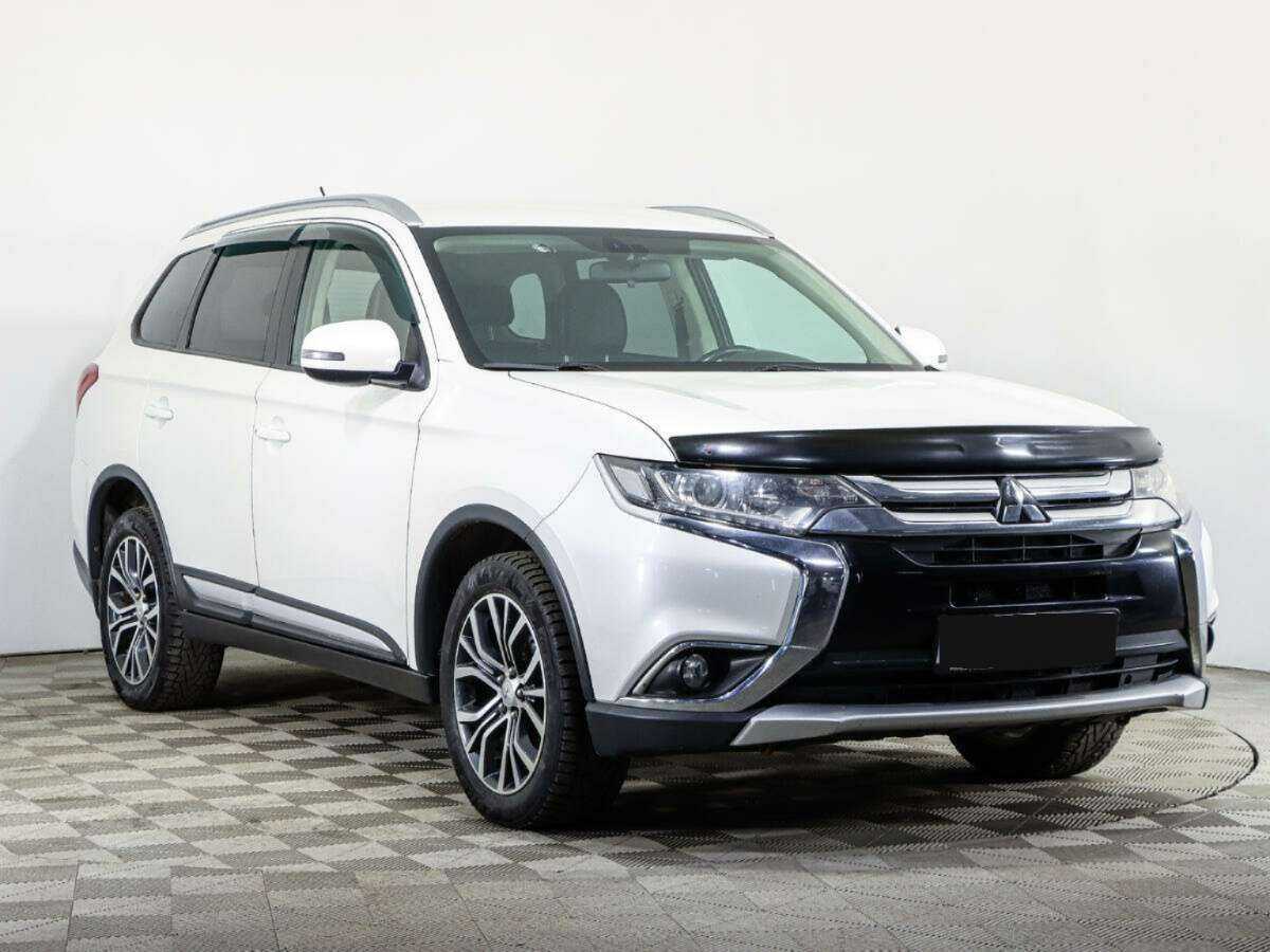 Mitsubishi Outlander, 2015 - фото №3