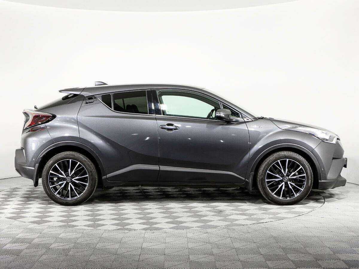 Toyota C-HR, 2018 - фото №4