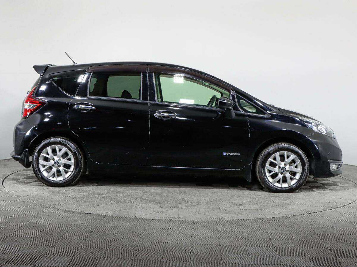 Nissan Note Nismo e-Power, 2017 - фото №4