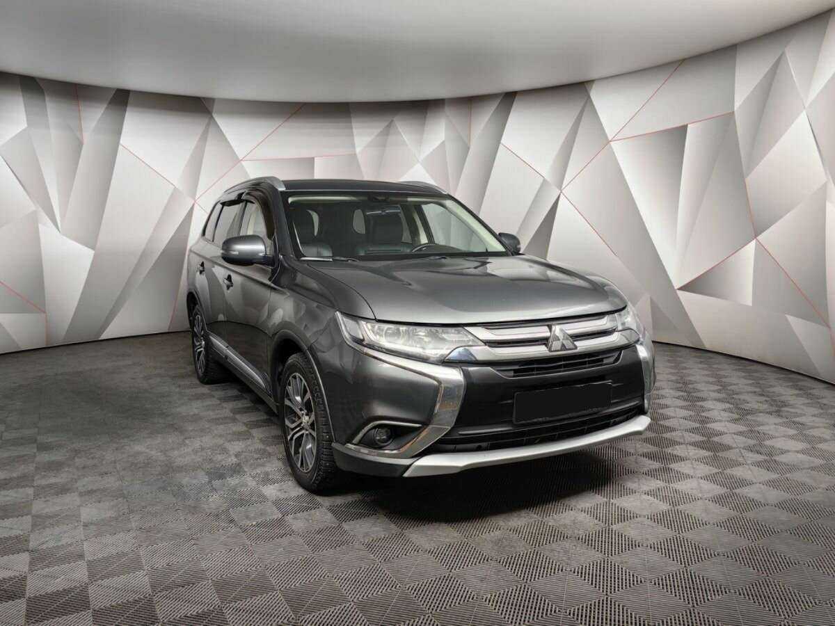 Mitsubishi Outlander, 2017 - фото №3