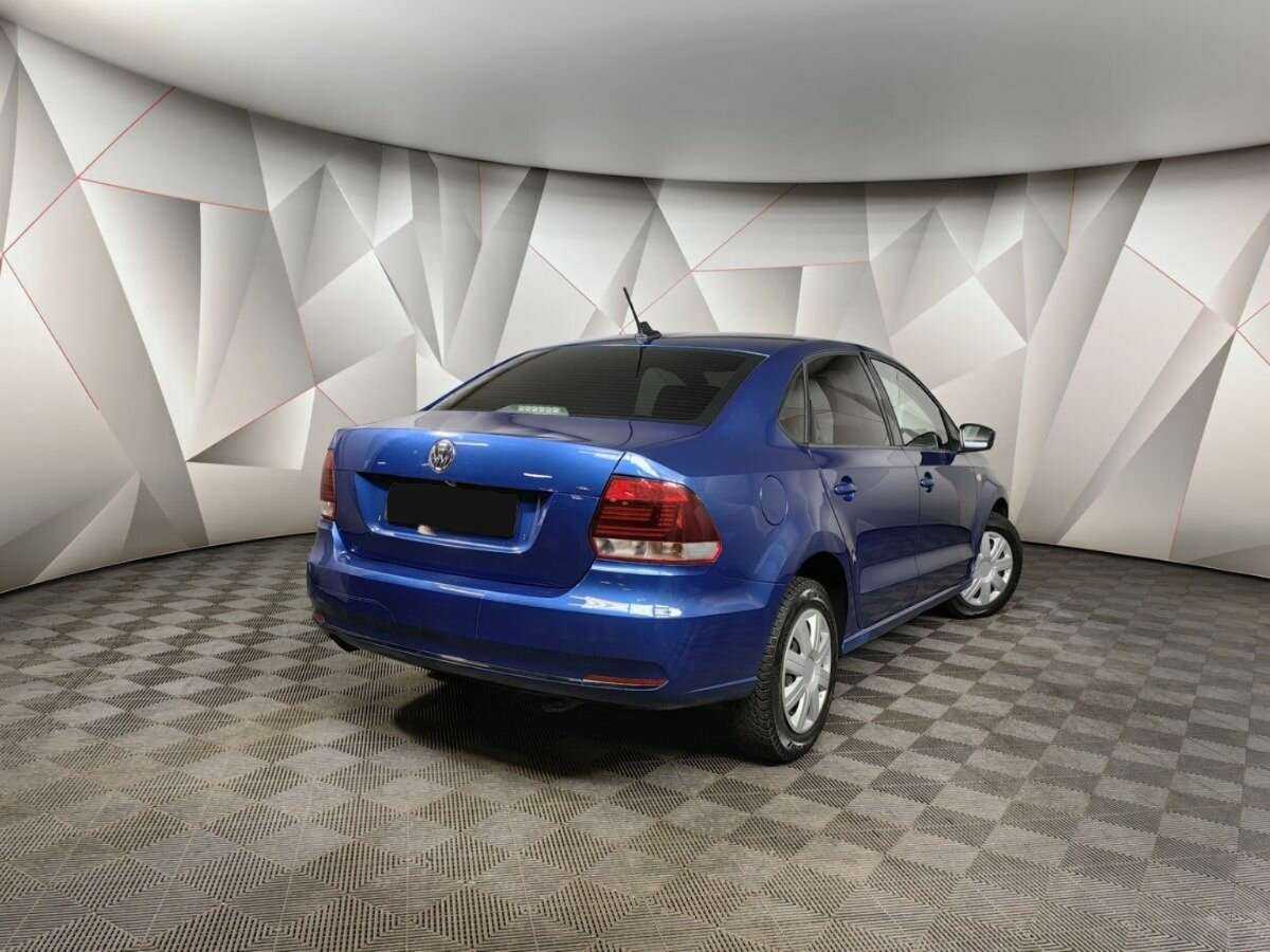 Volkswagen Polo, 2019 - фото №2
