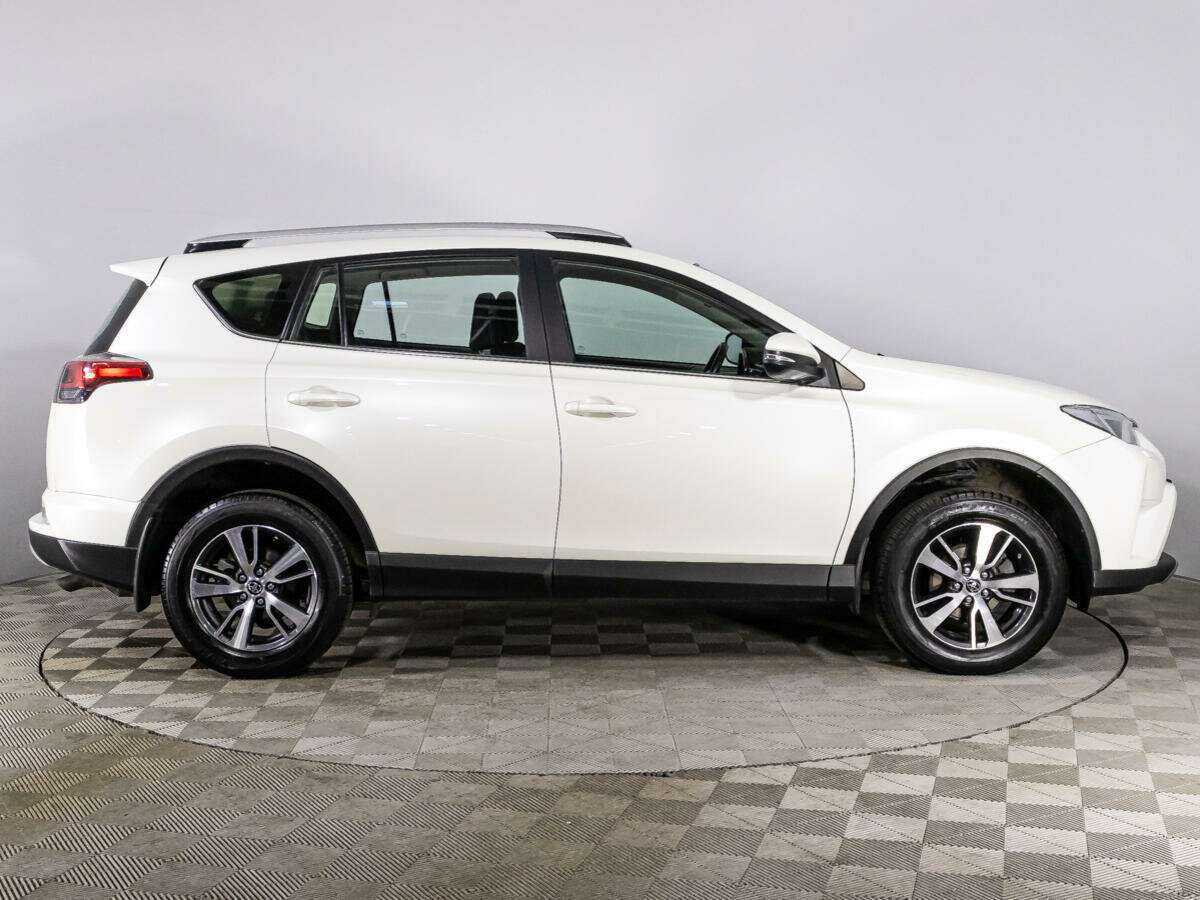 Toyota RAV4, 2017 - фото №4