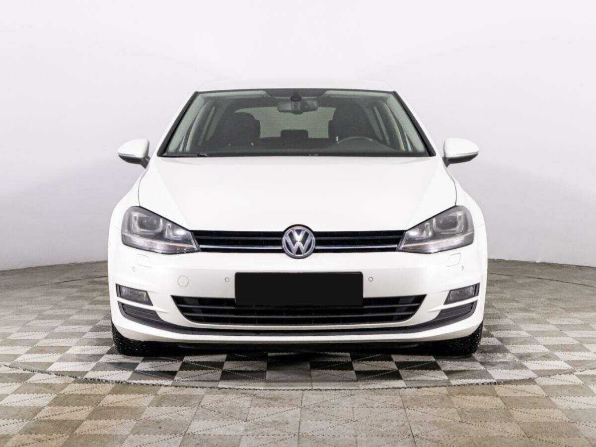 Volkswagen Golf, 2013 - фото №2