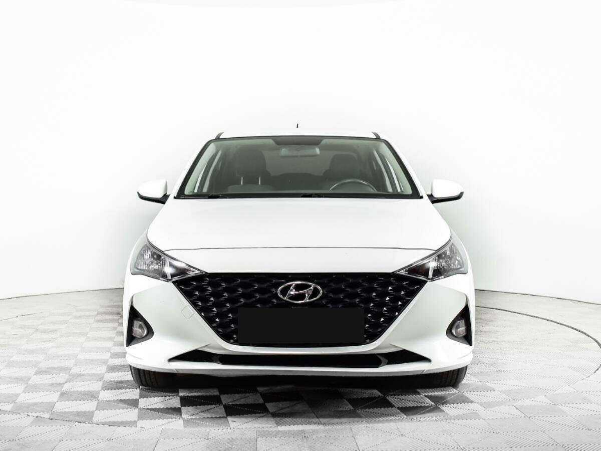 Hyundai Solaris, 2020 - фото №2
