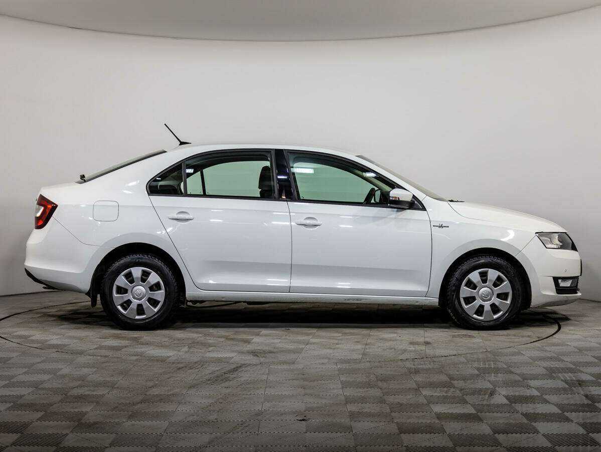 Skoda Rapid, 2018 - фото №3