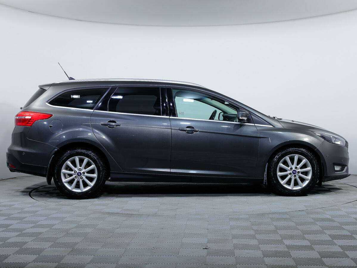 Ford Focus, 2018 - фото №3