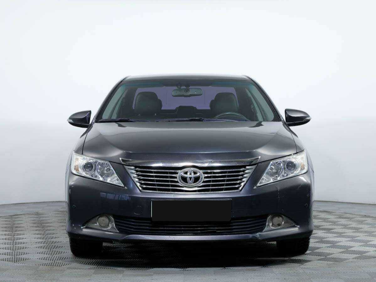 Toyota Camry, 2013