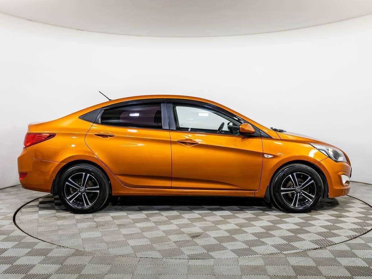 Hyundai Solaris, 2014 - фото №3