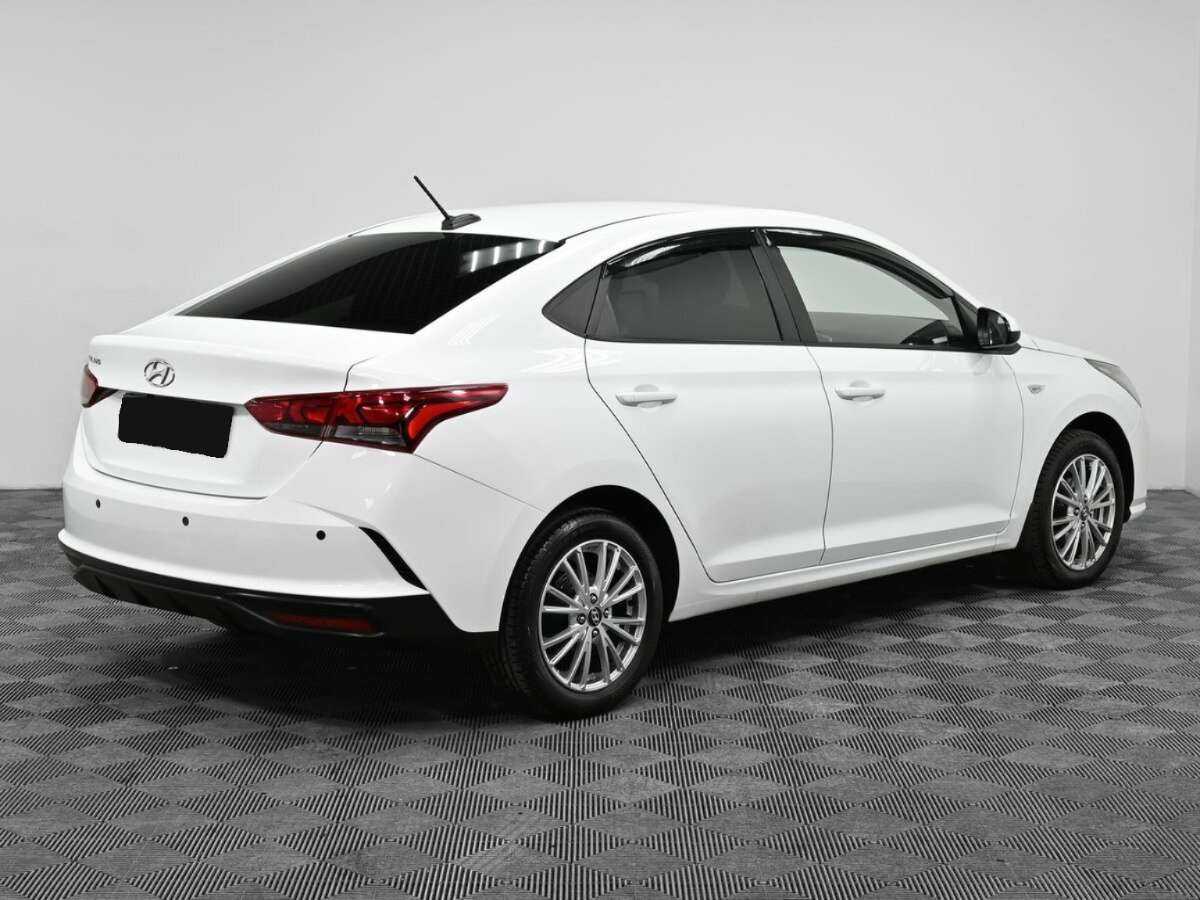 Hyundai Solaris, 2020 - фото №2