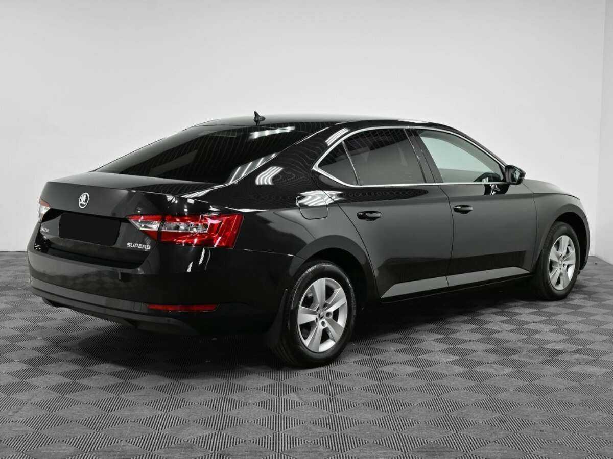 Skoda Superb, 2016 - фото №2