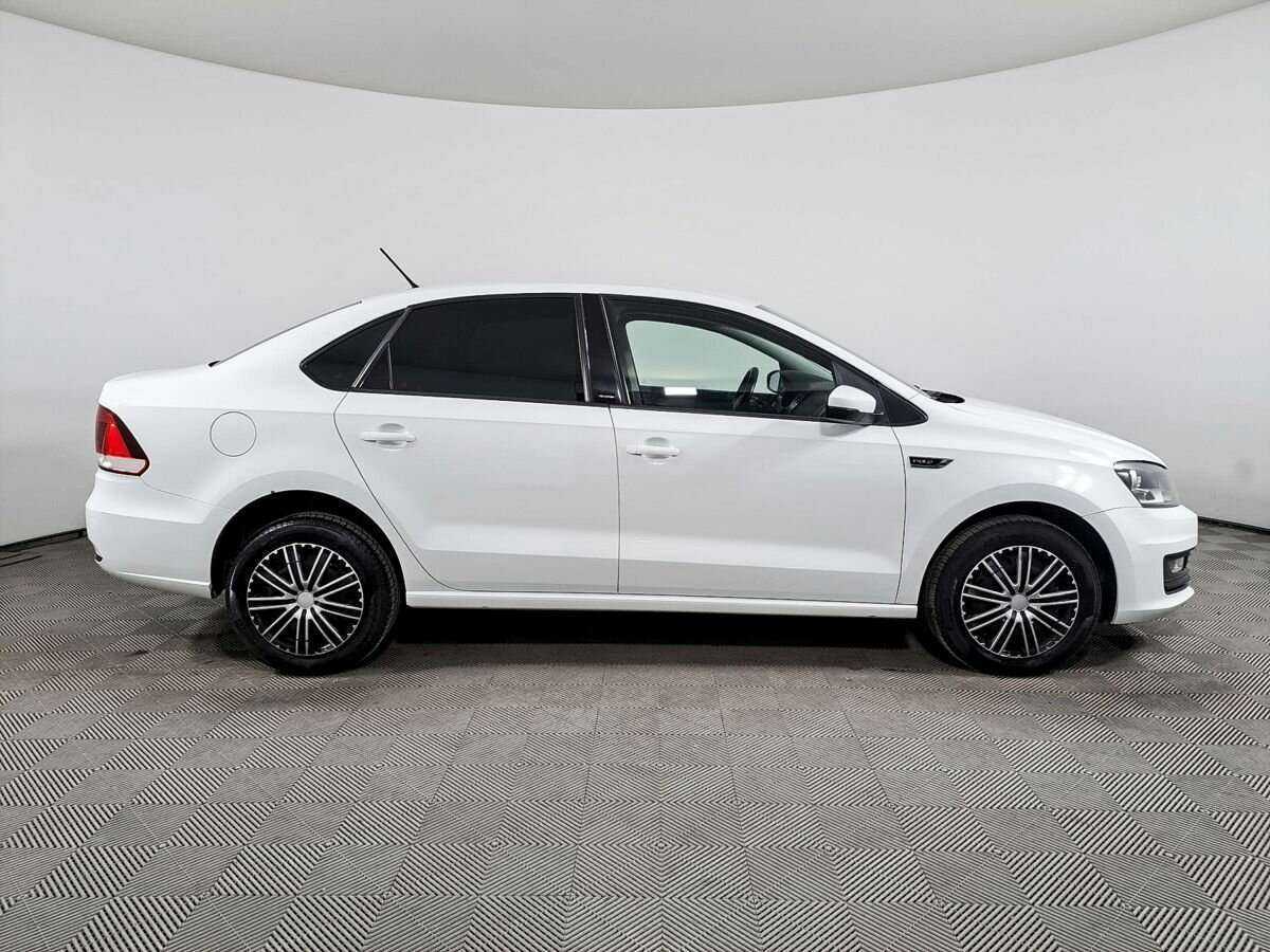 Volkswagen Polo, 2016 - фото №4