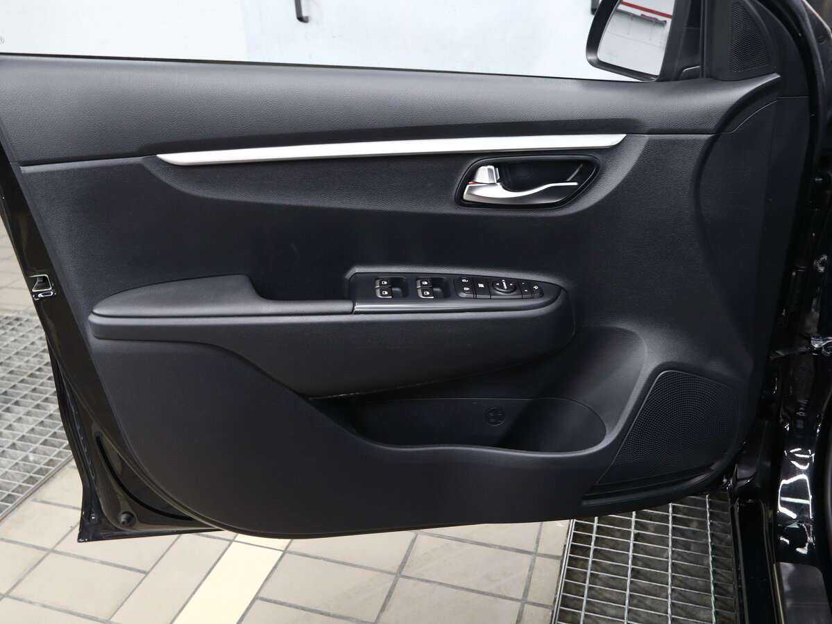 Kia Rio, 2021 - фото №4