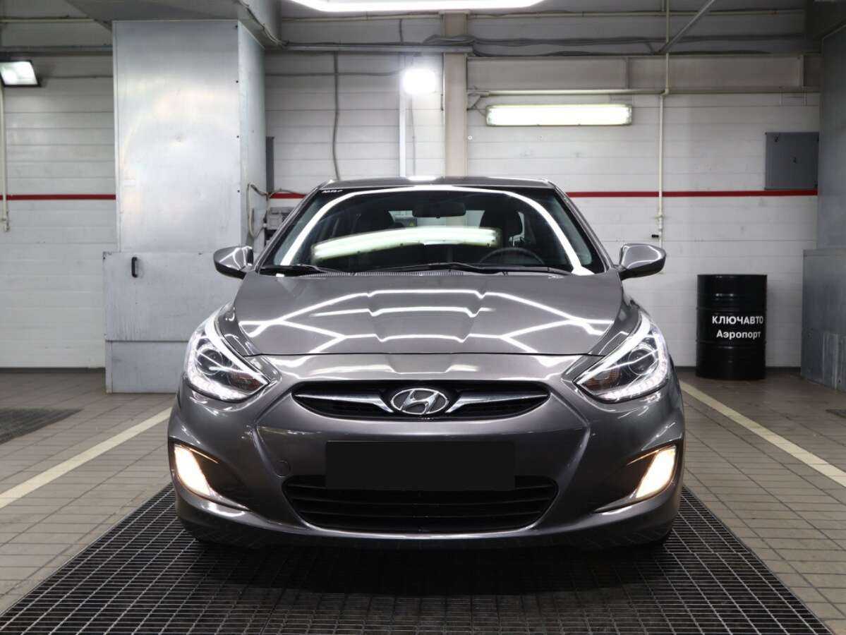 Hyundai Solaris, 2014 - фото №3