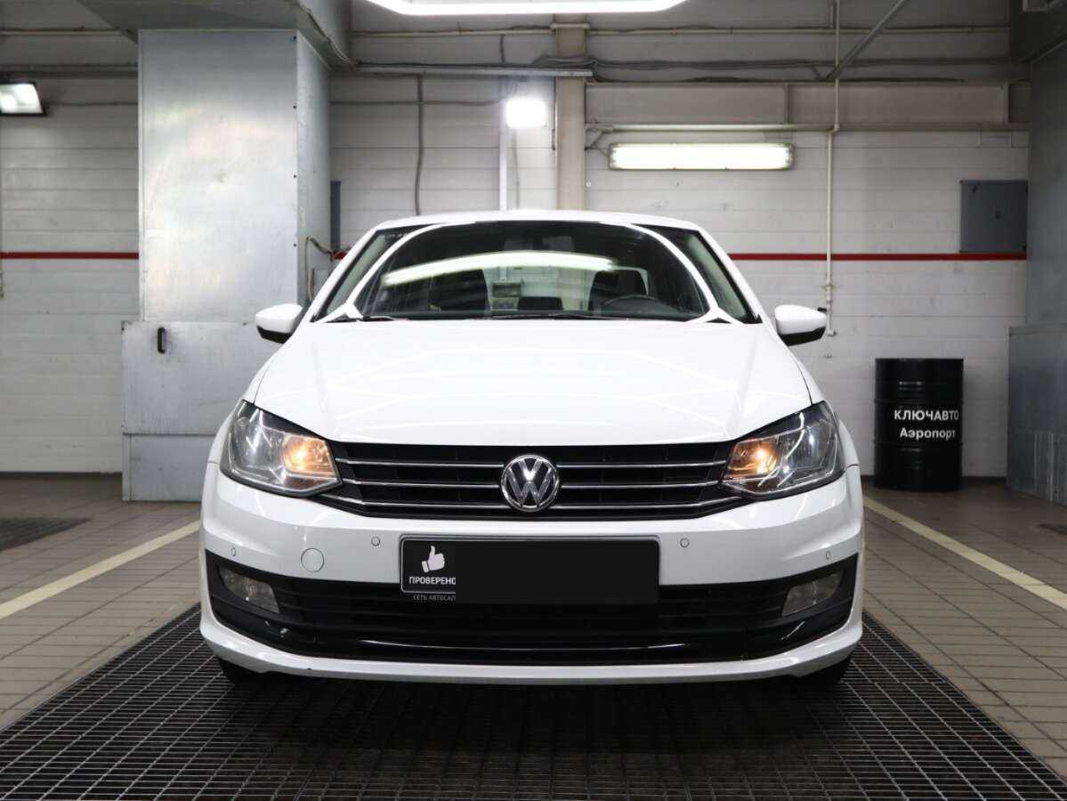 Volkswagen Polo, 2019 - фото №2