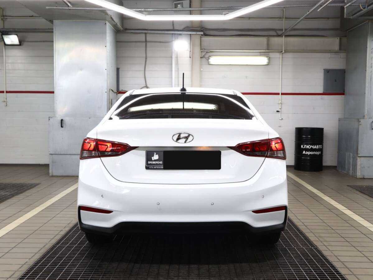 Hyundai Solaris, 2018 - фото №4