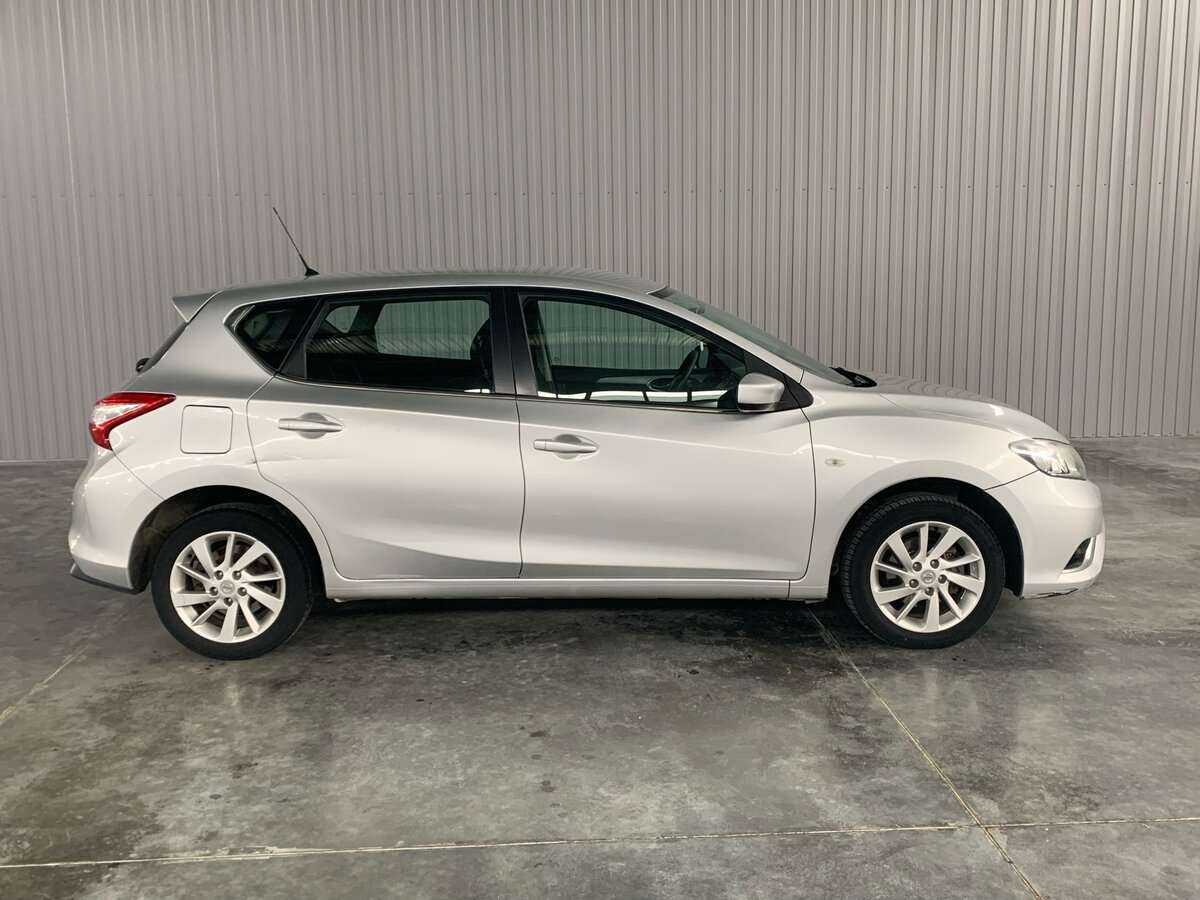 Nissan Tiida, 2015 - фото №4