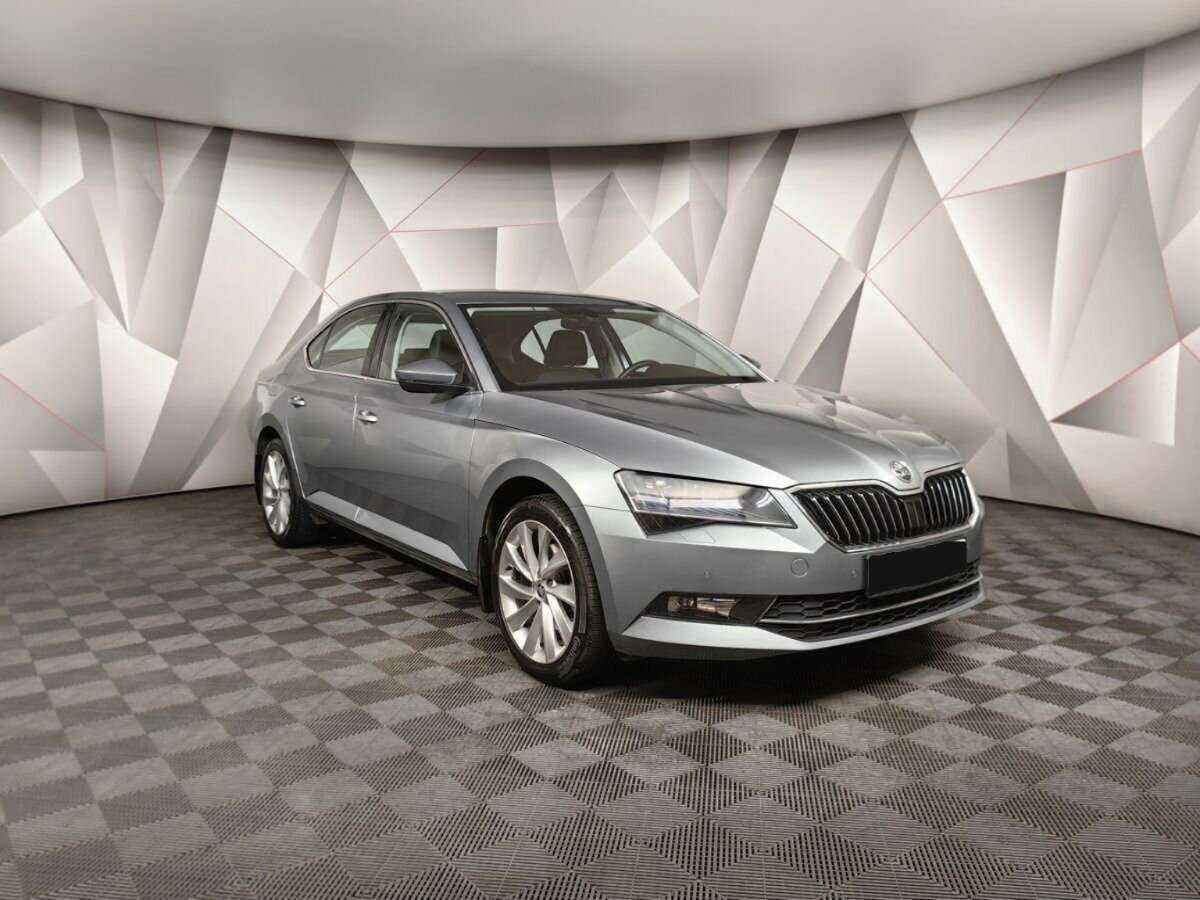 Skoda Superb, 2017 - фото №3