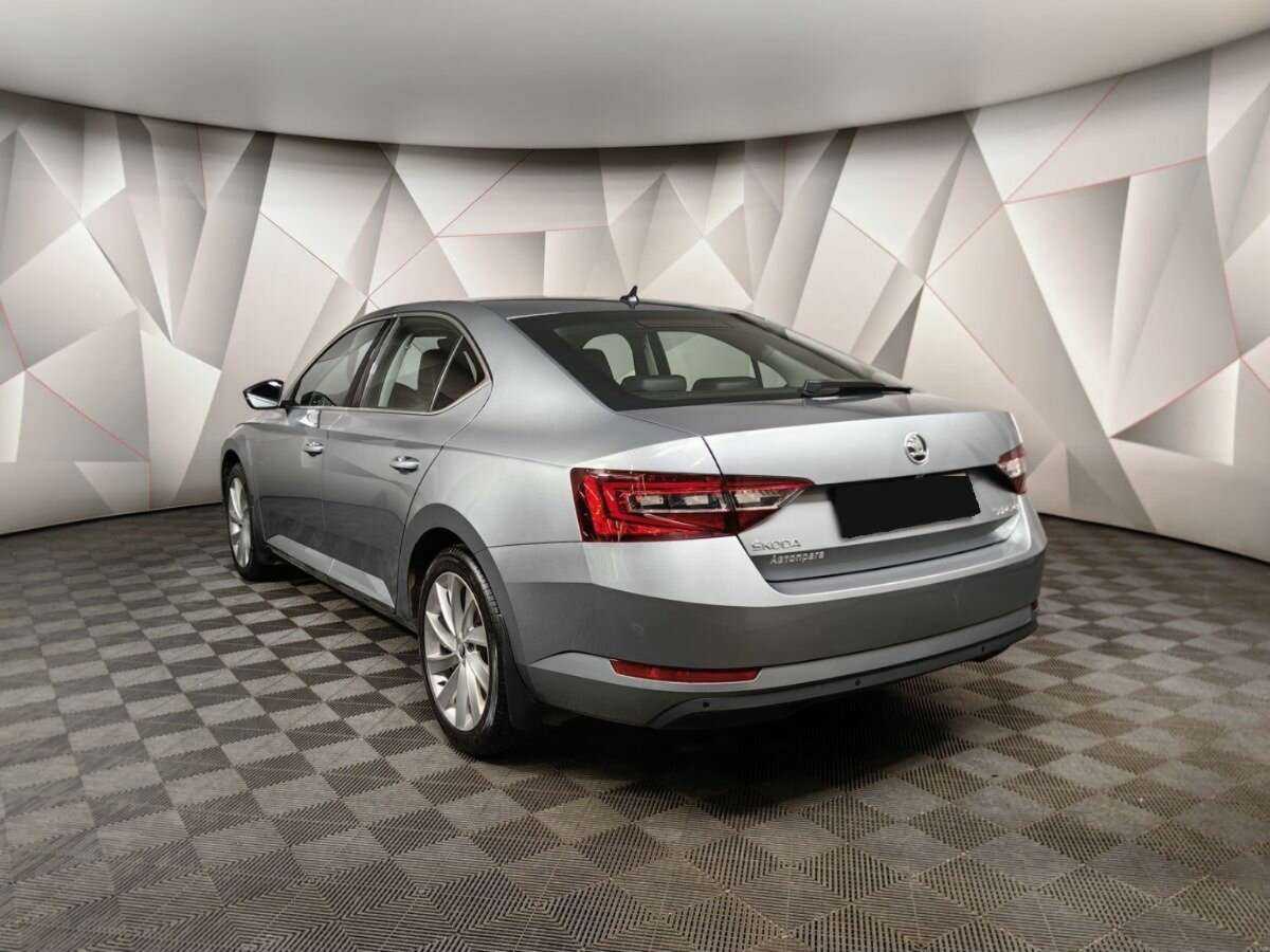 Skoda Superb, 2017 - фото №4