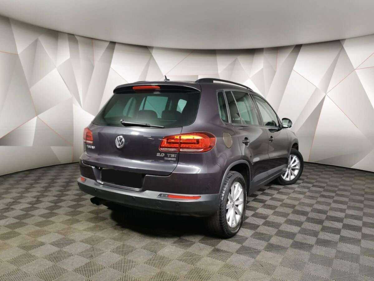 Volkswagen Tiguan, 2015 - фото №2