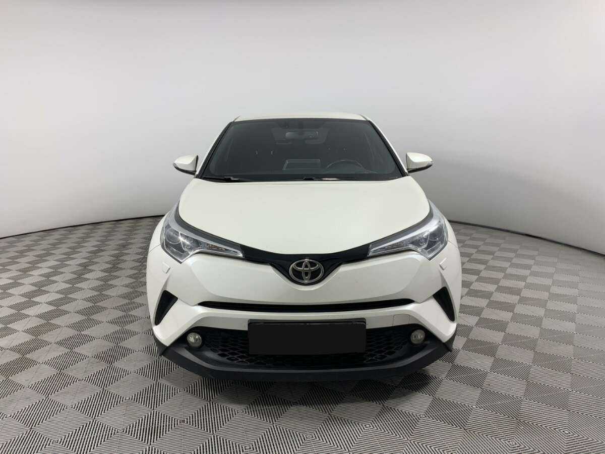 Toyota C-HR, 2019 - фото №2