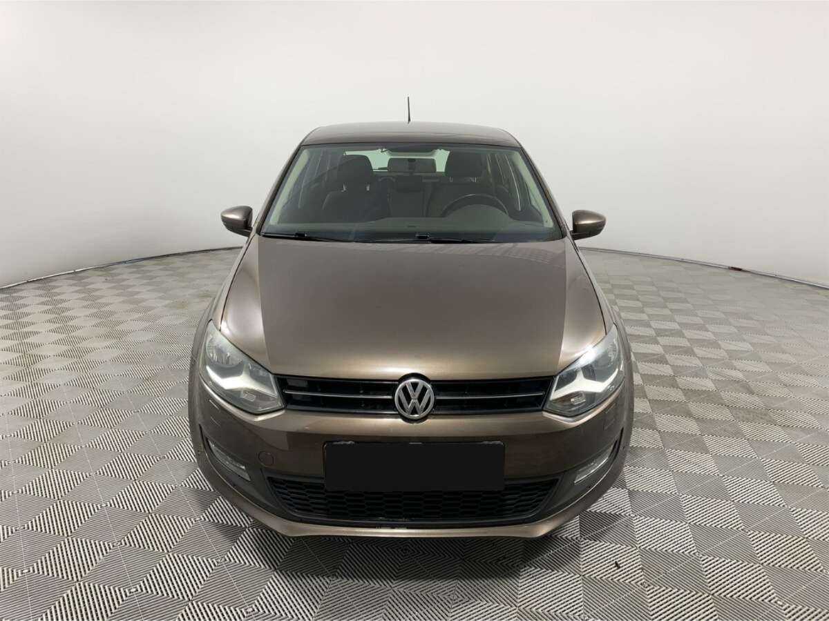 Volkswagen Polo, 2012 - фото №2